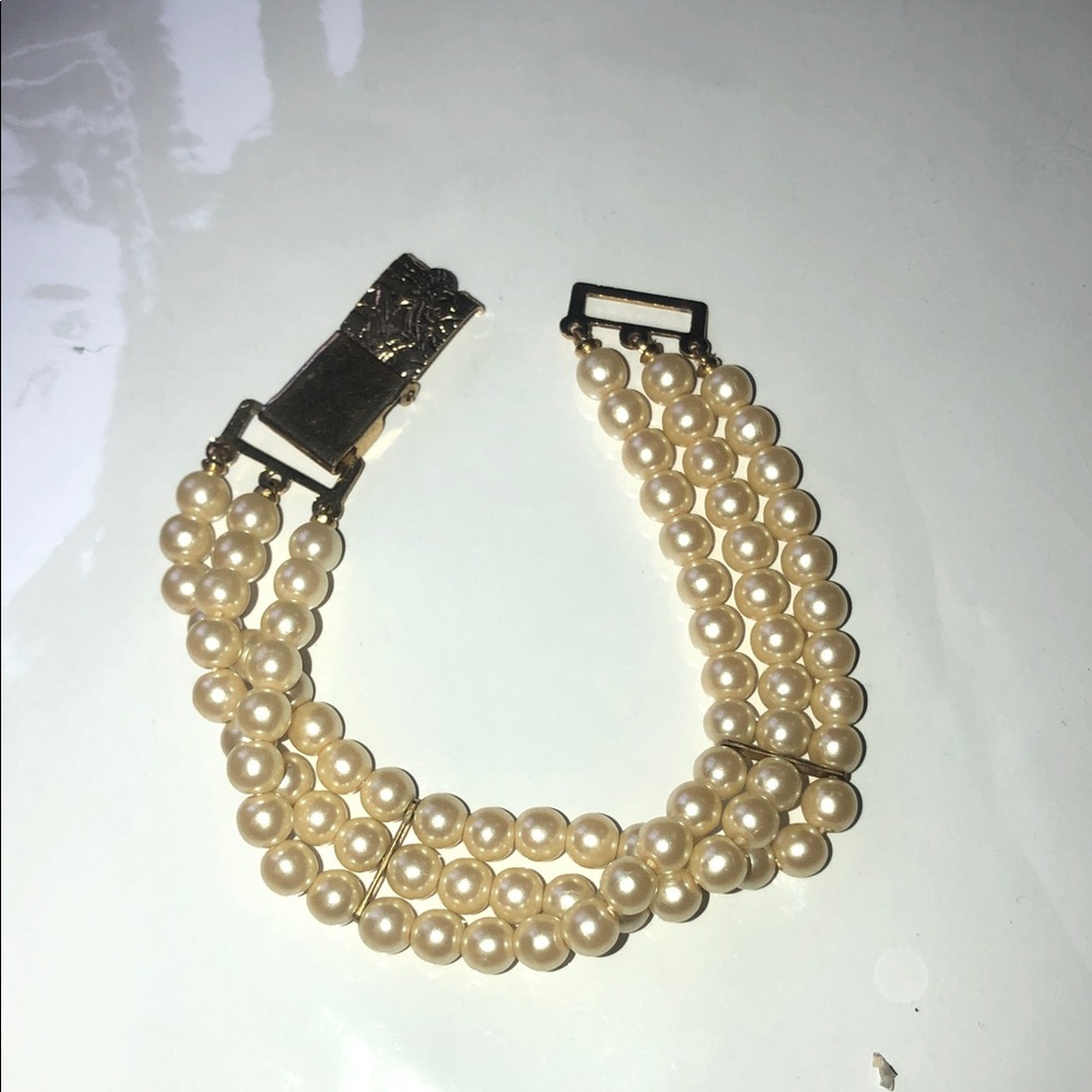 Classic Ivory Pearl Multi-Strand Bracelet